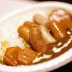 ほうれん草カレー ウインナーをそえて